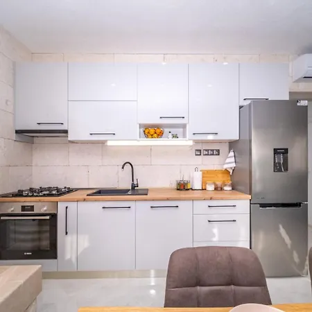 House Diana Prázdninový dům Pucisca