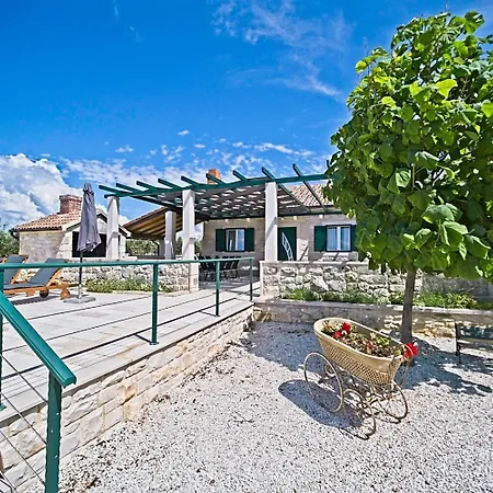 House Diana Prázdninový dům